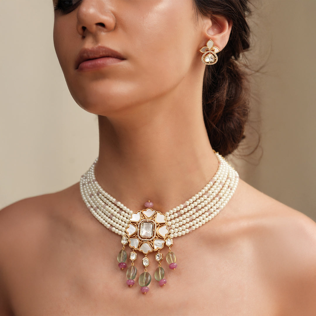 Peachy Glow Necklace Set