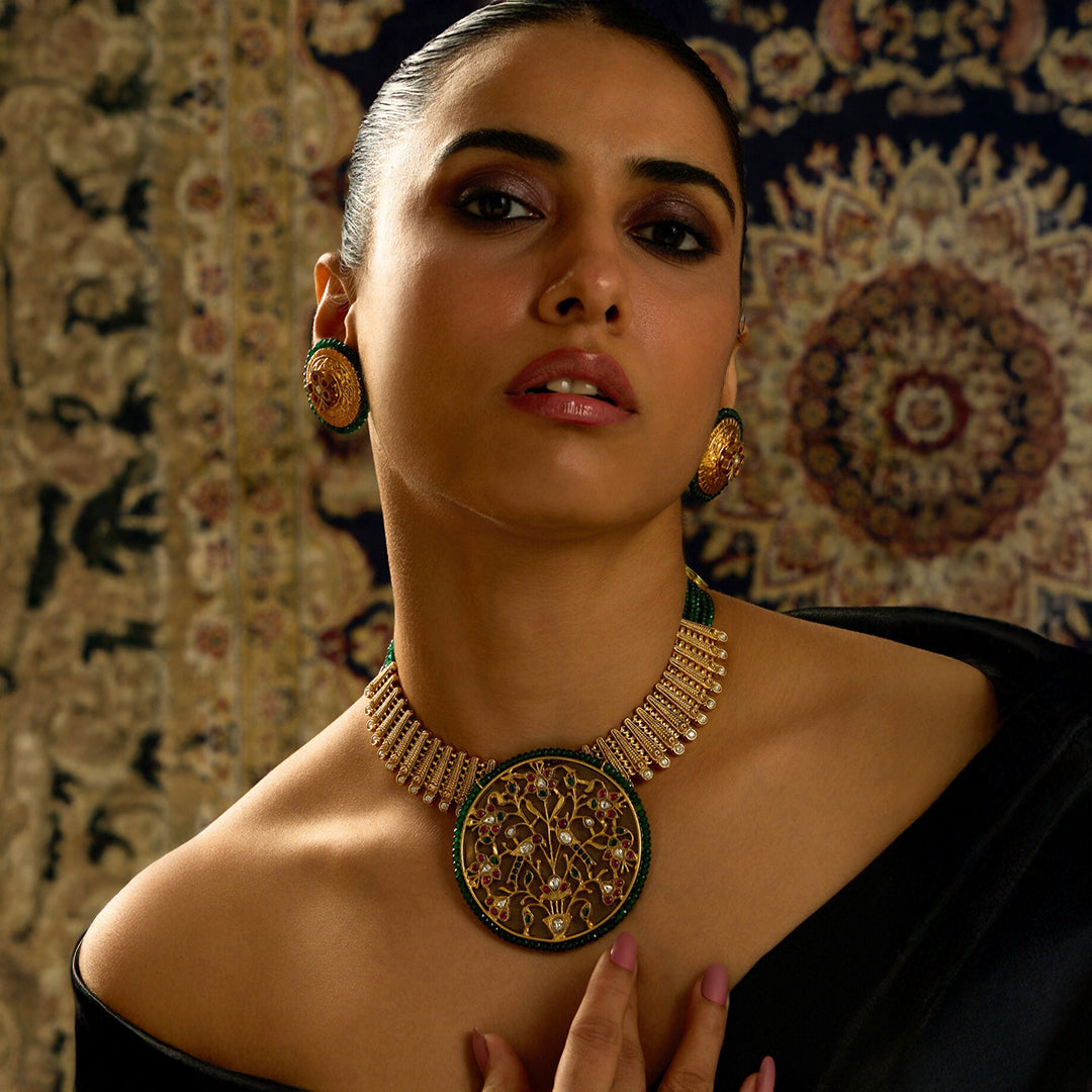 Majestic Golden Fusion Necklace Set