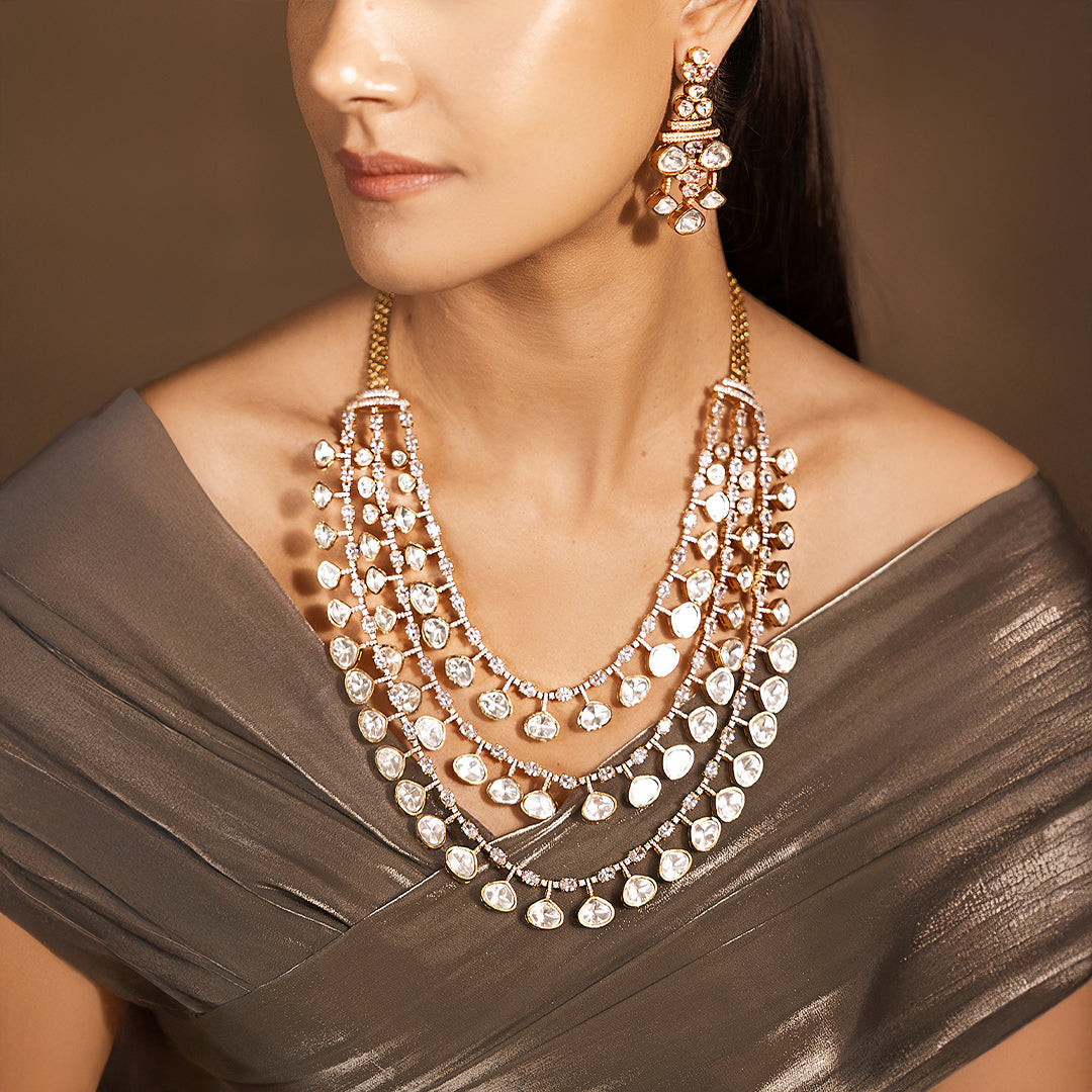 Classic Golden Necklace Set